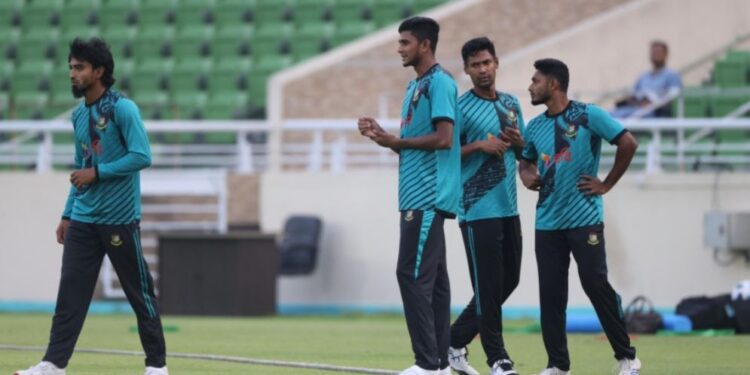 কাল আমিরাতের বিপক্ষে মাঠে নামছে বাংলাদেশ