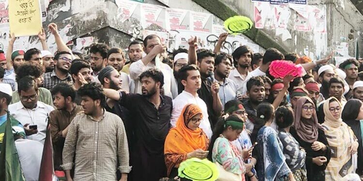 যারা আওয়ামী লীগ নিষিদ্ধ চায় না তারা ফ্যাসিবাদী: হাসনাত