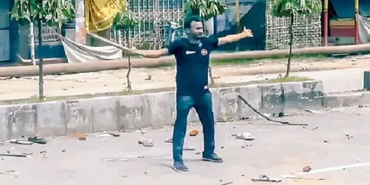 আবু সাঈদ হত্যায় ৭১ জনের নামে বেরোবি প্রশাসনের মামলা