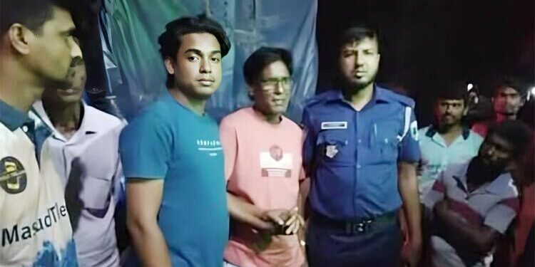 ছেলেকে পুলিশে দিয়ে বিএনপি নেতার ফেসবুকে পোস্ট