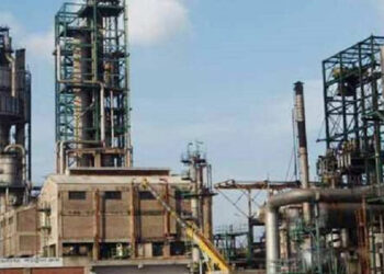 বিদ্যুতে গ্যাসের বরাদ্দ কমিয়ে বাড়ানো হচ্ছে শিল্পে