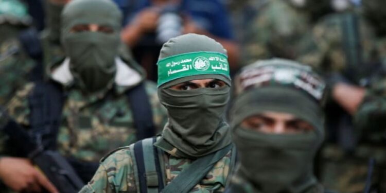 নিরস্ত্রীকরণ ছাড়াই হামাসের সঙ্গে চুক্তির পথে ট্রাম্প