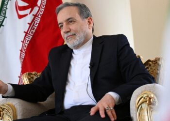 পারমাণবিক কর্মসূচি থেকে একচুলও পেছাবে না ইরান: আরাগচি