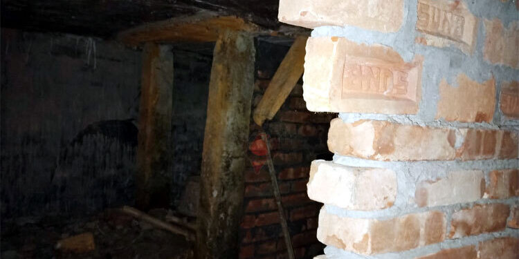 এবার জেলা শহরে মিলল মিনি ‘আয়নাঘর’