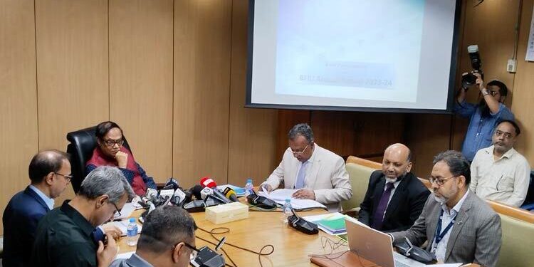 ২৩-২৪ অর্থবছরে সন্দেহজনক লেনদেন বেড়েছে