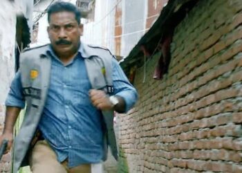 অস্ট্রেলিয়ায় মুক্তি পাচ্ছে ‘চক্কর ৩২০’