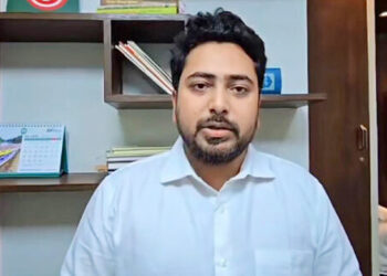 এনসিপির দৃষ্টিভঙ্গি তুলে ধরলেন নাহিদ