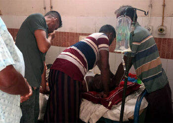 অজ্ঞানপার্টির খপ্পরে ব্যবসায়ীর সাড়ে ৪ লাখ টাকা খোয়া