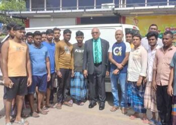 ২৬ বাংলাদেশি কর্মীর অভিযোগ শুনলেন ফিজি প্রধানমন্ত্রী