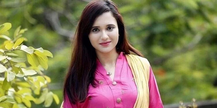 নতুন পরীক্ষায় সাবিলা নূর