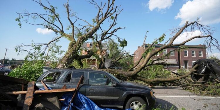 যুক্তরাষ্ট্রে প্রবল ঝড়ে নিহত অন্তত ৪