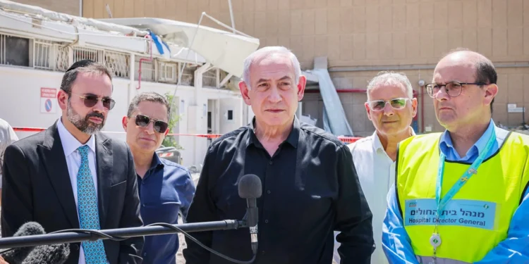 যুদ্ধ শেষ করতে ইরানের কাছে বার্তা পাঠিয়েছে ইসরায়েল