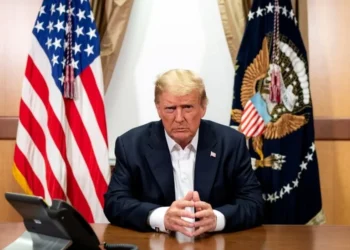 ইরানের ভূয়সী প্রশংসায় ট্রাম্প, বললেন সাহসিকতার সঙ্গে লড়াই করেছে