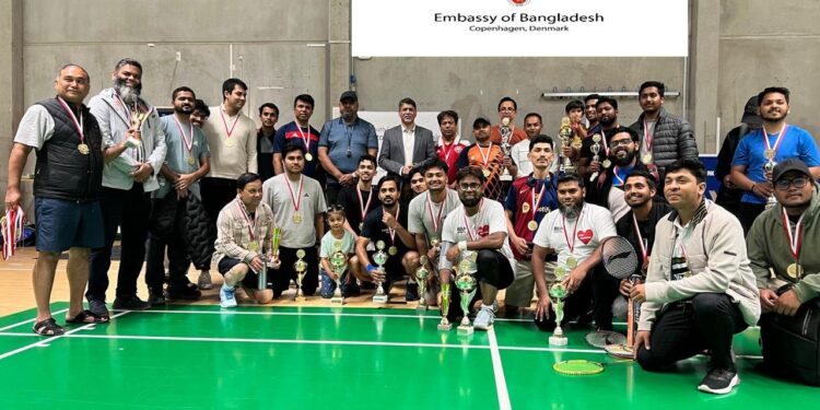 ডেনমার্কে প্রবাসীদের অংশগ্রহণে ব্যাডমিন্টন টুর্নামেন্ট অনুষ্ঠিত