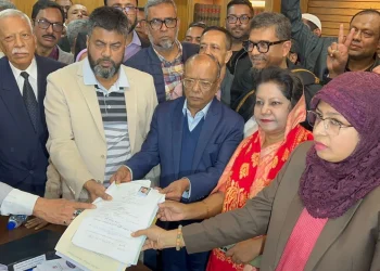 ফেনীতে খালেদা জিয়ার পক্ষে মনোনয়নপত্র দাখিল