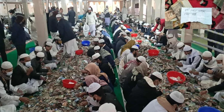 হাদী হত্যার বিচার চেয়ে দান বাক্সে চিরকুট