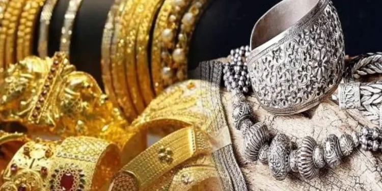 সব রেকর্ড ভেঙে স্বর্ণের দামে নতুন ইতিহাস, বেড়েছে রুপার দামও