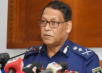 আইজিপিকে সরাতে সরকারকে লিগ্যাল নোটিশ