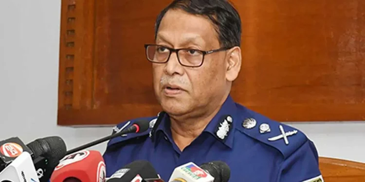 আইজিপিকে সরাতে সরকারকে লিগ্যাল নোটিশ