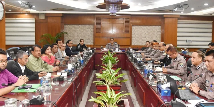 বড়দিন ও থার্টিফার্স্ট নাইটে পুলিশের বিশেষ নিরাপত্তা ব্যবস্থা