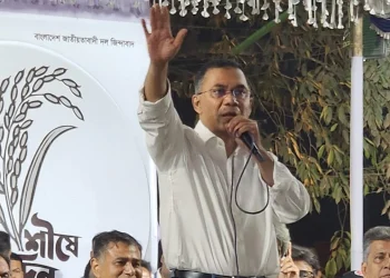 নির্বাচনি সমাবেশ শেষে ভোরে ঢাকায় ফিরলেন তারেক রহমান