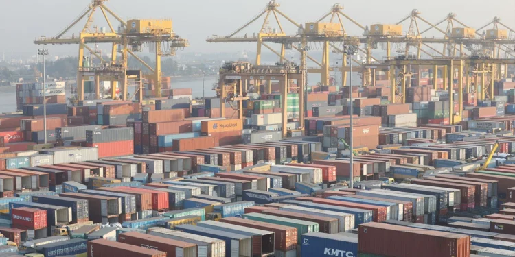 আদালতের সিদ্ধান্তের বিরুদ্ধে অবস্থান নিলে কঠোর ব্যবস্থা