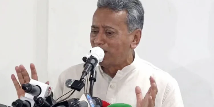 পোস্টাল ব্যালটে নির্বাচন প্রশ্নবিদ্ধ হতে পারে: আমির খসরু