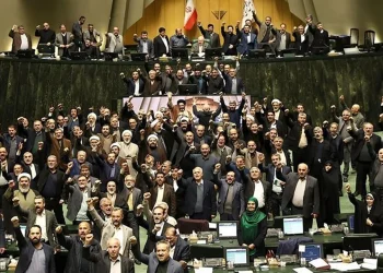 মধ্যপ্রাচ্যের সব মার্কিন ঘাঁটিতে হামলার হুমকি ইরানের