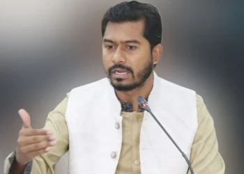 আমি এখনো আইনি নোটিশ পাইনি : নুরুল হক নুর