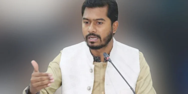 আমি এখনো আইনি নোটিশ পাইনি : নুরুল হক নুর