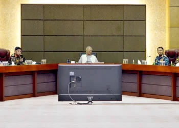 নির্বাচনে সশস্ত্র বাহিনীকে পেশাদারত্বের সঙ্গে দায়িত্ব পালনের নির্দেশ