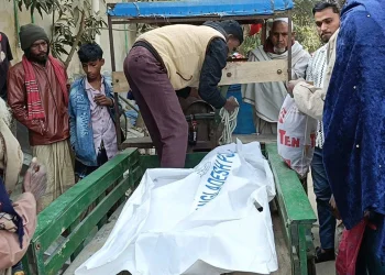 রায়গঞ্জে গোয়ালঘর থেকে কৃষকের ঝুলন্ত লাশ উদ্ধার