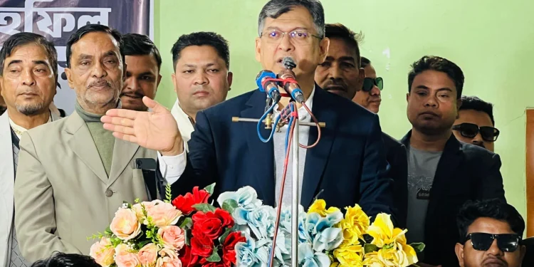 শেখ হাসিনা ও তার পিতা দেশে গণতন্ত্র হত্যা করেছে: সালাহউদ্দিন আহমদ