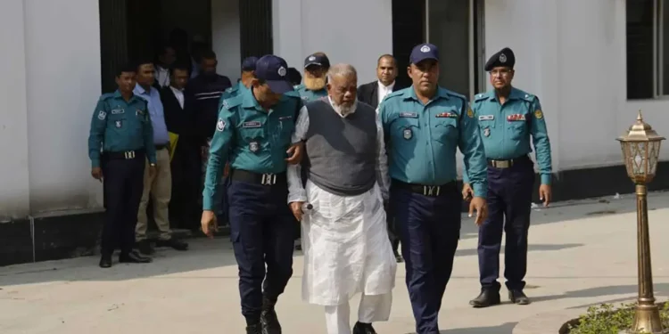 সাবেক মন্ত্রী আমুর ৮ ব্যাংক হিসাব অবরুদ্ধ