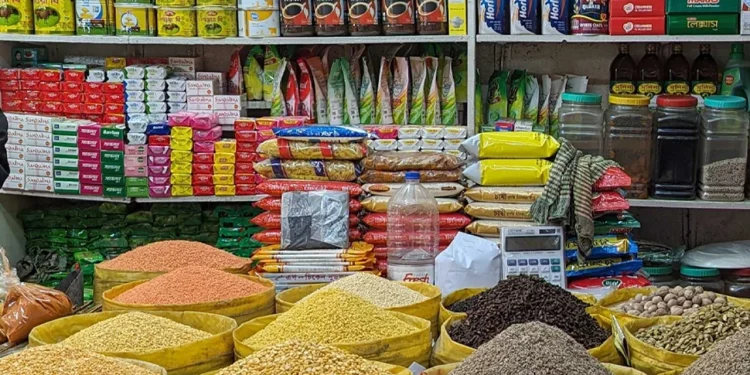 রমজানের আগেই বাড়তি নিত্যপণ্যের দাম