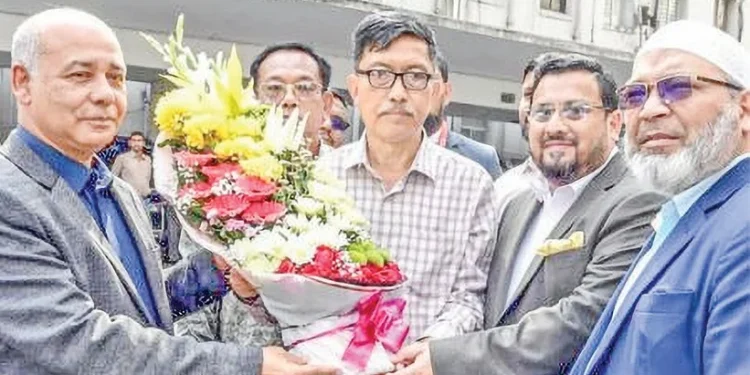 প্রধানমন্ত্রী ইতিবাচক, পাহাড়ের সমস্যা সমাধানে উদ্যোগ নেবে সরকার