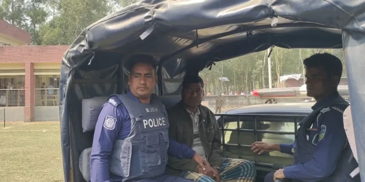 শেরপুরে সিল দেয়া ৫৩টি ব্যালট পেপারসহ তিনটি ব্যালট বই উদ্ধার