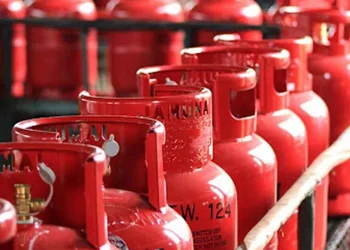 আরো বাড়ল এলপিজির দাম, সন্ধ্যা থেকে কার্যকর