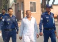 বগুড়ায় আ.লীগ নেতাকে পুলিশে দিল জনগণ