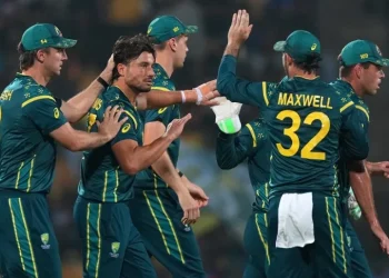 ভরাডুবির বিশ্বকাপ নিয়ে পর্যালোচনায় অস্ট্রেলিয়া