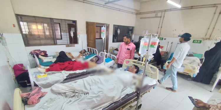 কক্সবাজারে গ্যাস পাম্পে বিস্ফোরণ, বার্ন ইউনিটে ভর্তি ৬ জনের অবস্থা আশঙ্কাজনক