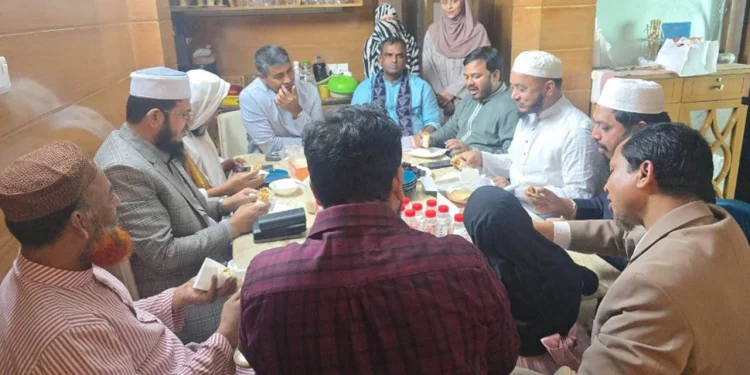 বিজয়ী বিএনপি প্রার্থীর বাড়িতে জামায়াত জোট নেতারা