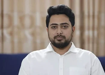 হান্নান মাসউদের গাড়িবহরে হামলা করেছে বিএনপি-আ.লীগ সন্ত্রাসীরা: নাহিদ