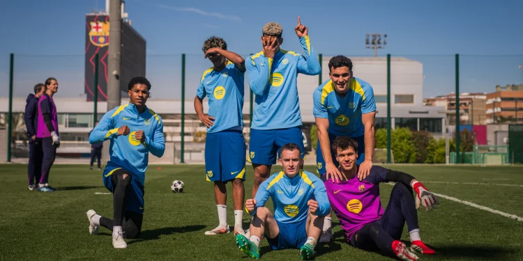 বার্সার প্রত্যাবর্তন নাকি নিউক্যাসলের অঘটন