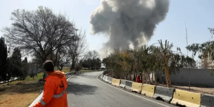 ইরানে ৩ হাজারের বেশি বেসামরিক স্থাপনা ক্ষতিগ্রস্ত: রেড ক্রিসেন্ট