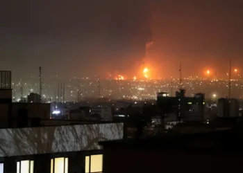 যুক্তরাষ্ট্র-ইসরাইল ও ইরানে হামলা পাল্টা হামলায় কোন দেশে কত নিহত