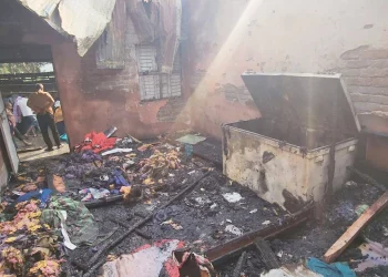 নীলফামারীতে ৭ দোকান পুড়ে ছাই, ২০ লাখ টাকার ক্ষয়ক্ষতি