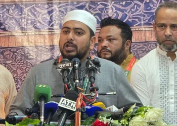 দেশ আবারো স্বৈরতন্ত্রের দিকে যাবে কিনা সে প্রশ্ন তৈরি হয়েছে: নাহিদ