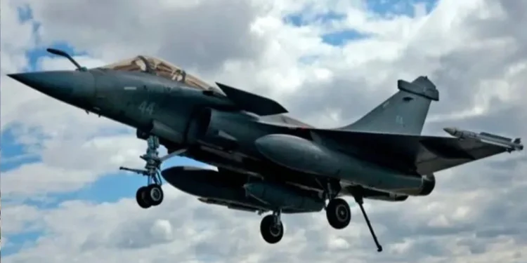 আমিরাতে রাফাল যুদ্ধবিমান মোতায়েন করছে ফ্রান্স