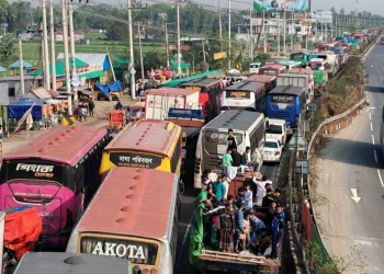ঢাকা-টাঙ্গাইল মহাসড়কে ২০ কিলোমিটার যানজট